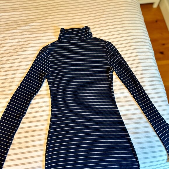 Reformation Rochelle Ribbed Dress - Picture 6 of 8